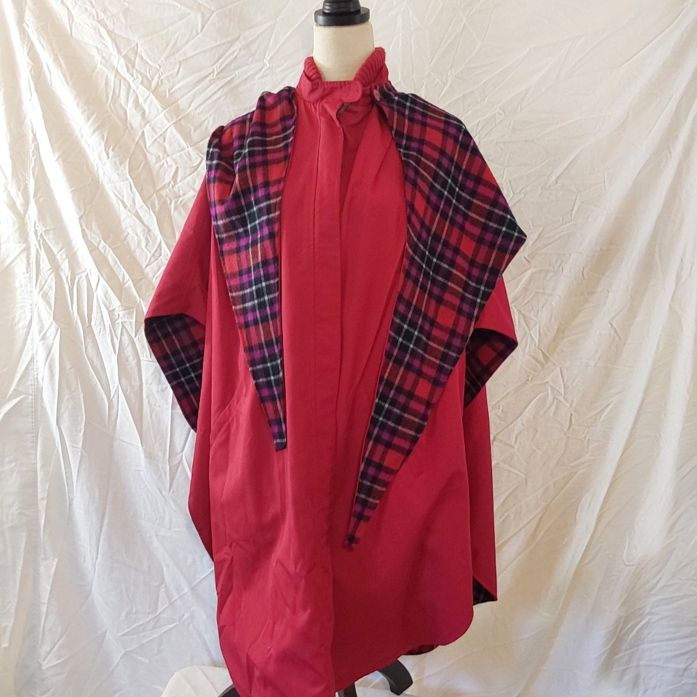 Vintage J Gallery Red Reversible Poncho/Cape Coat Removable hooded scarf Size M
